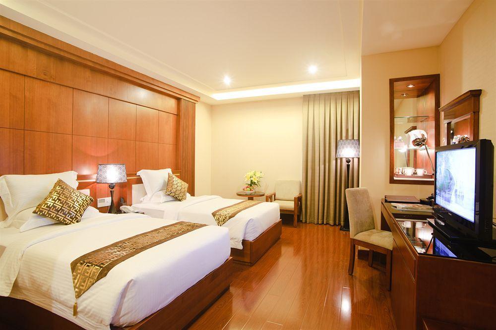 Hotel Nhat Ha L'opera