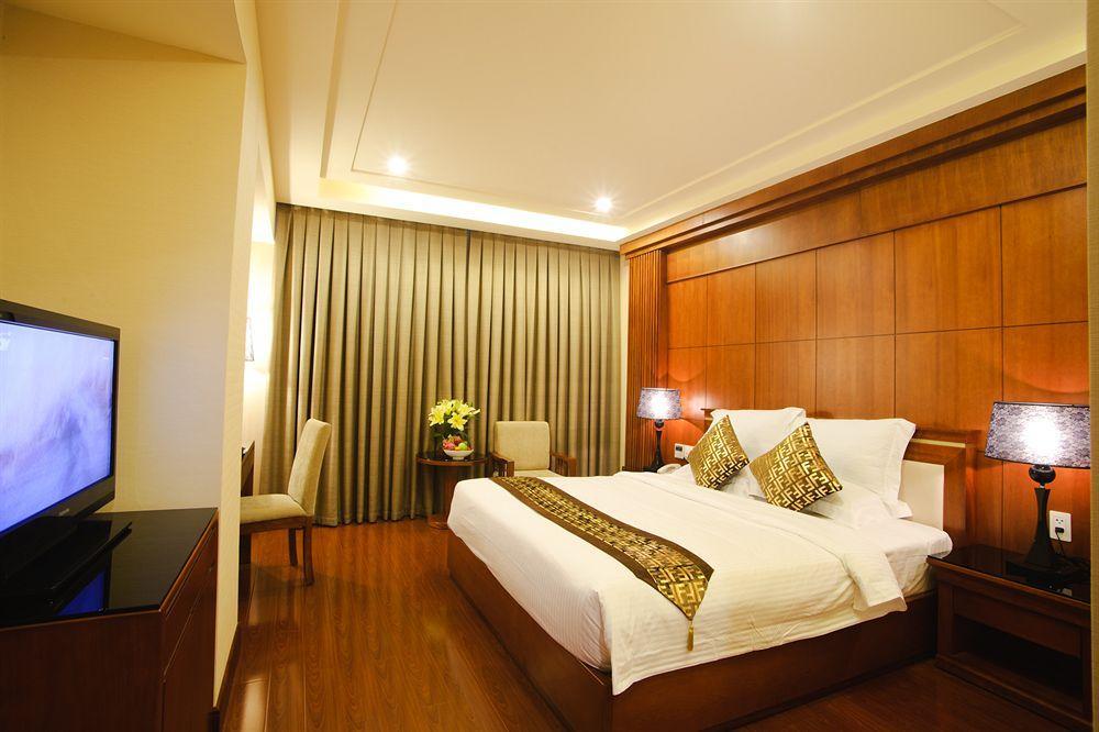 Nhat Ha L'opera Hotel 4*